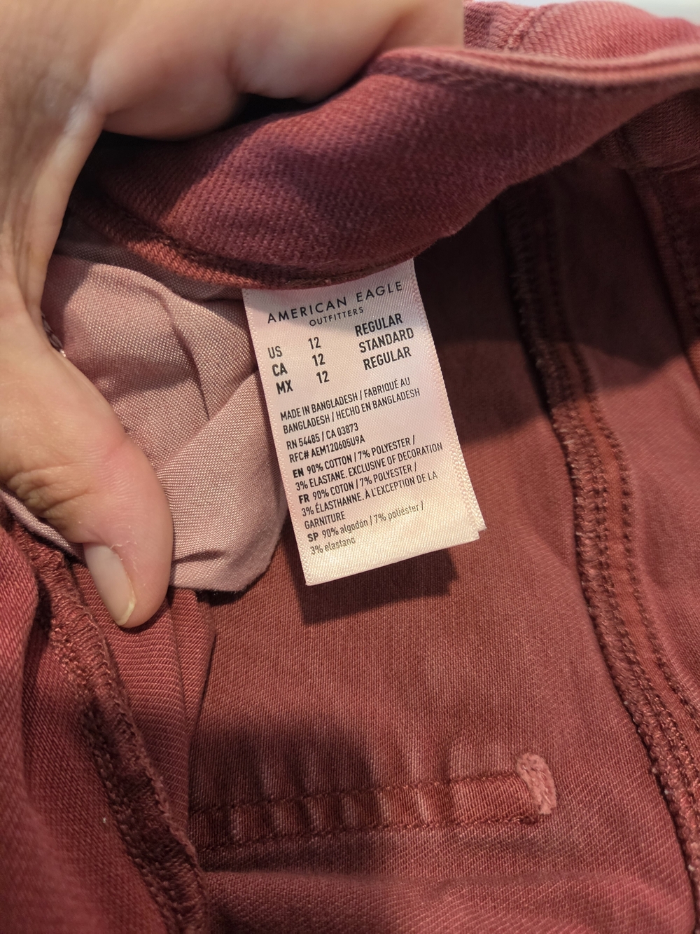 American Eagle Mom Jeans Women's Size 12 High Rise Straight Cranberry Denim - Picture 5 of 6